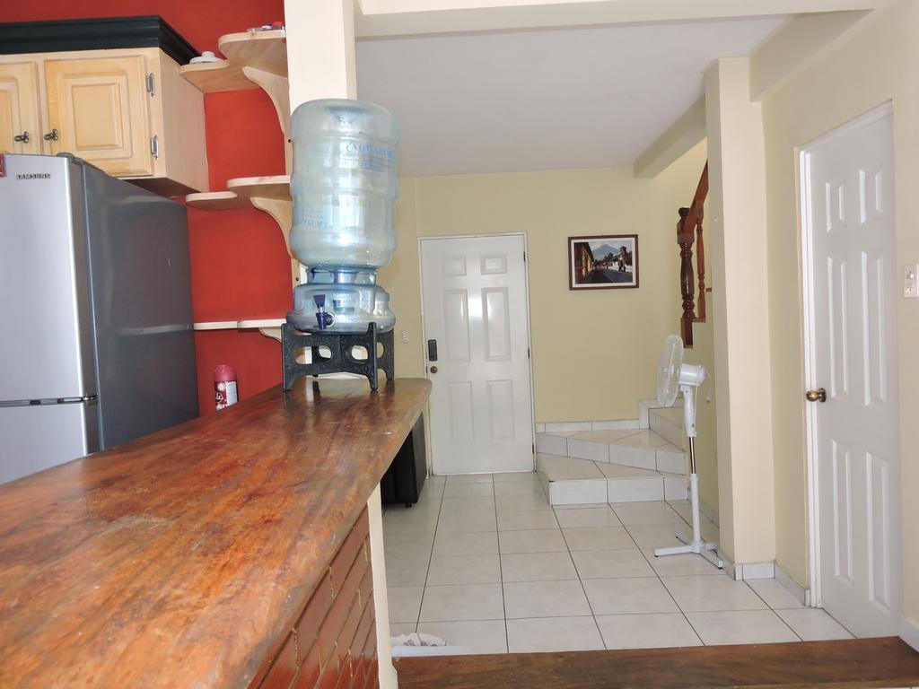 Cumbres De San Francisco Apartamento
